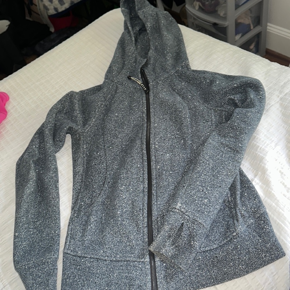 Lululemon scuba hoodie, size 4